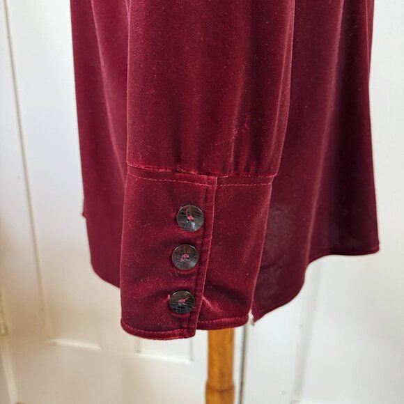 Harve Benard Women's Red Velvet Button up Longsleeve Tunic Top Quiet Luxury 1X - Picture 5 of 9